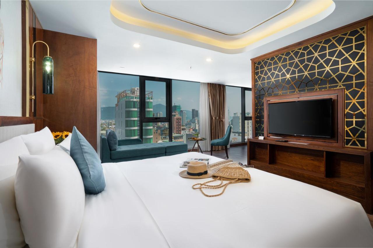 Cn Palace Boutique Hotel & Spa Дананг Екстер'єр фото