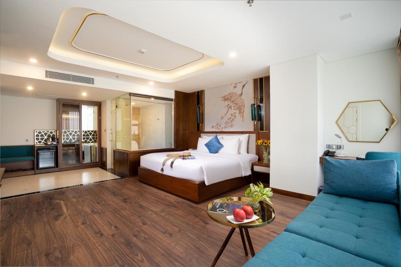Cn Palace Boutique Hotel & Spa Дананг Екстер'єр фото