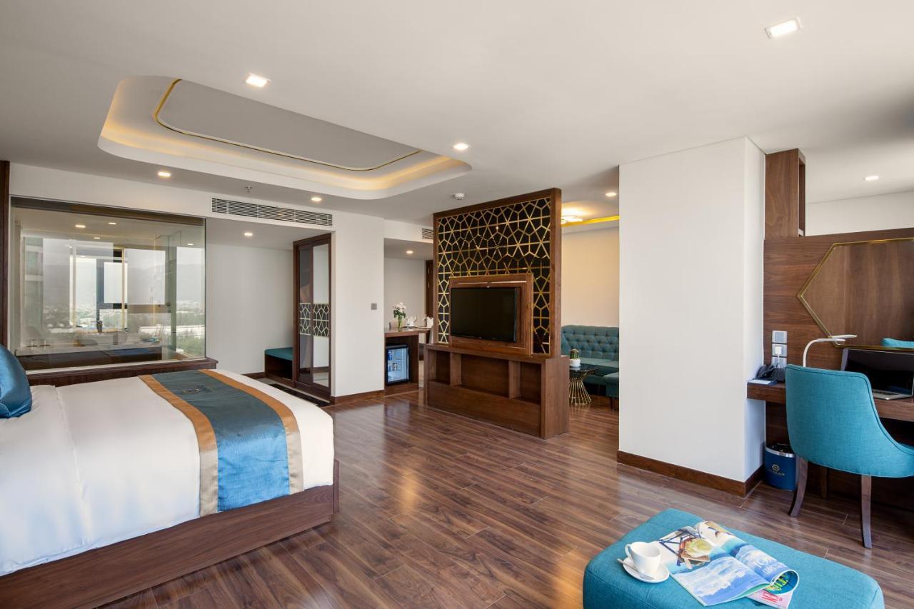 Cn Palace Boutique Hotel & Spa Дананг Екстер'єр фото