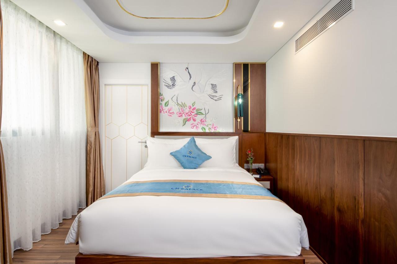 Cn Palace Boutique Hotel & Spa Дананг Екстер'єр фото