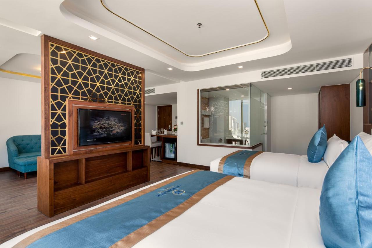 Cn Palace Boutique Hotel & Spa Дананг Екстер'єр фото