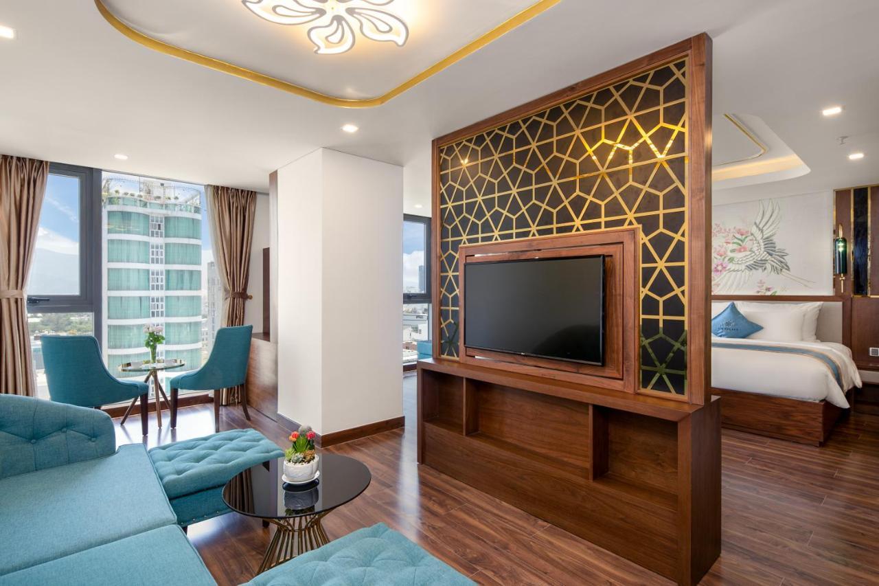 Cn Palace Boutique Hotel & Spa Дананг Екстер'єр фото