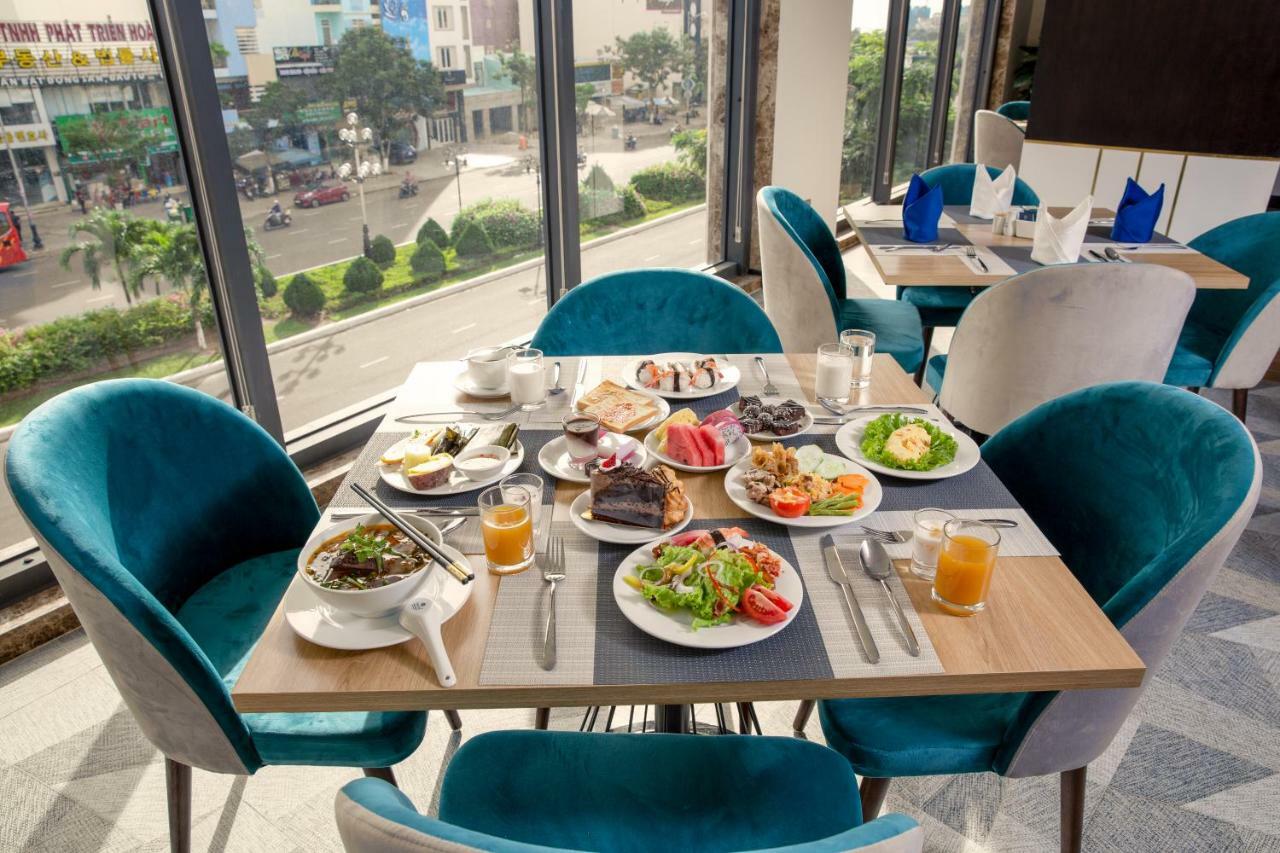 Cn Palace Boutique Hotel & Spa Дананг Екстер'єр фото