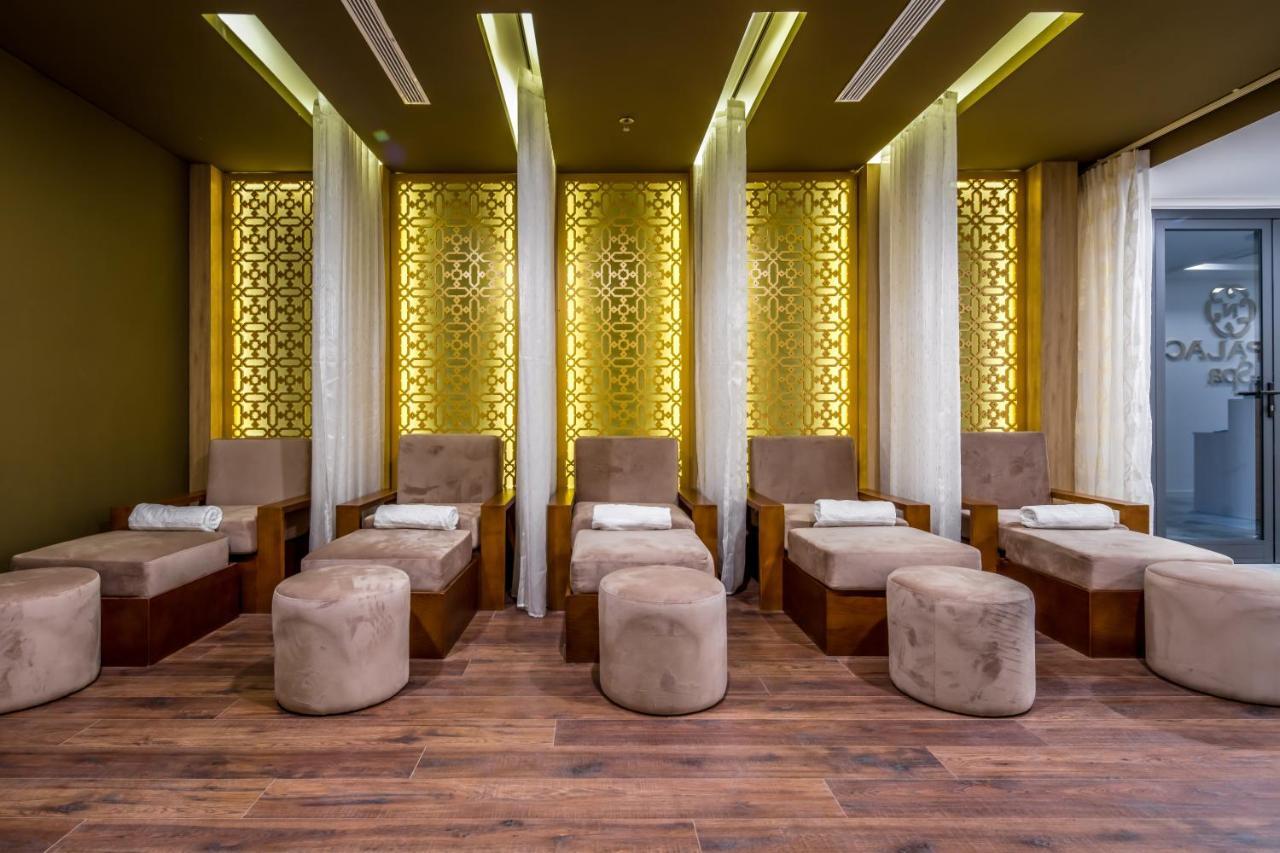 Cn Palace Boutique Hotel & Spa Дананг Екстер'єр фото